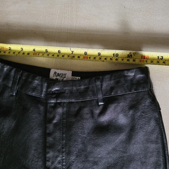 Flare Pants Princess Polly Faux Leather. Black Size 4🤎 - Picture 8 of 14